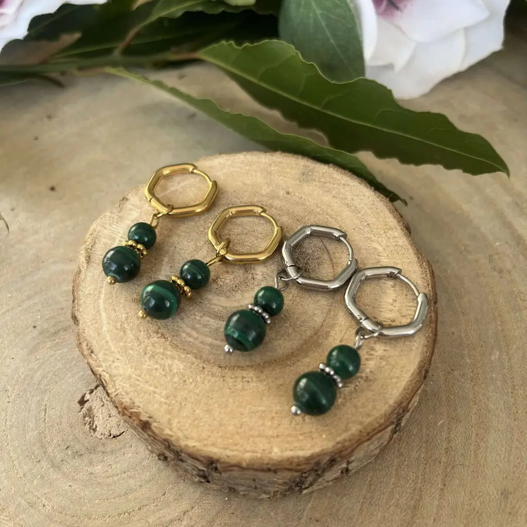 Boucles d’Oreilles Malachite: Éclat Vert et Harmonie