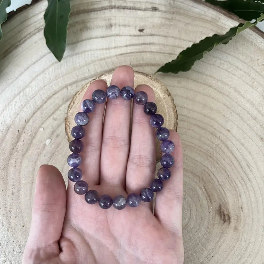Bracelet Améthyste: Équilibrez Votre Esprit avec l’Harmonie