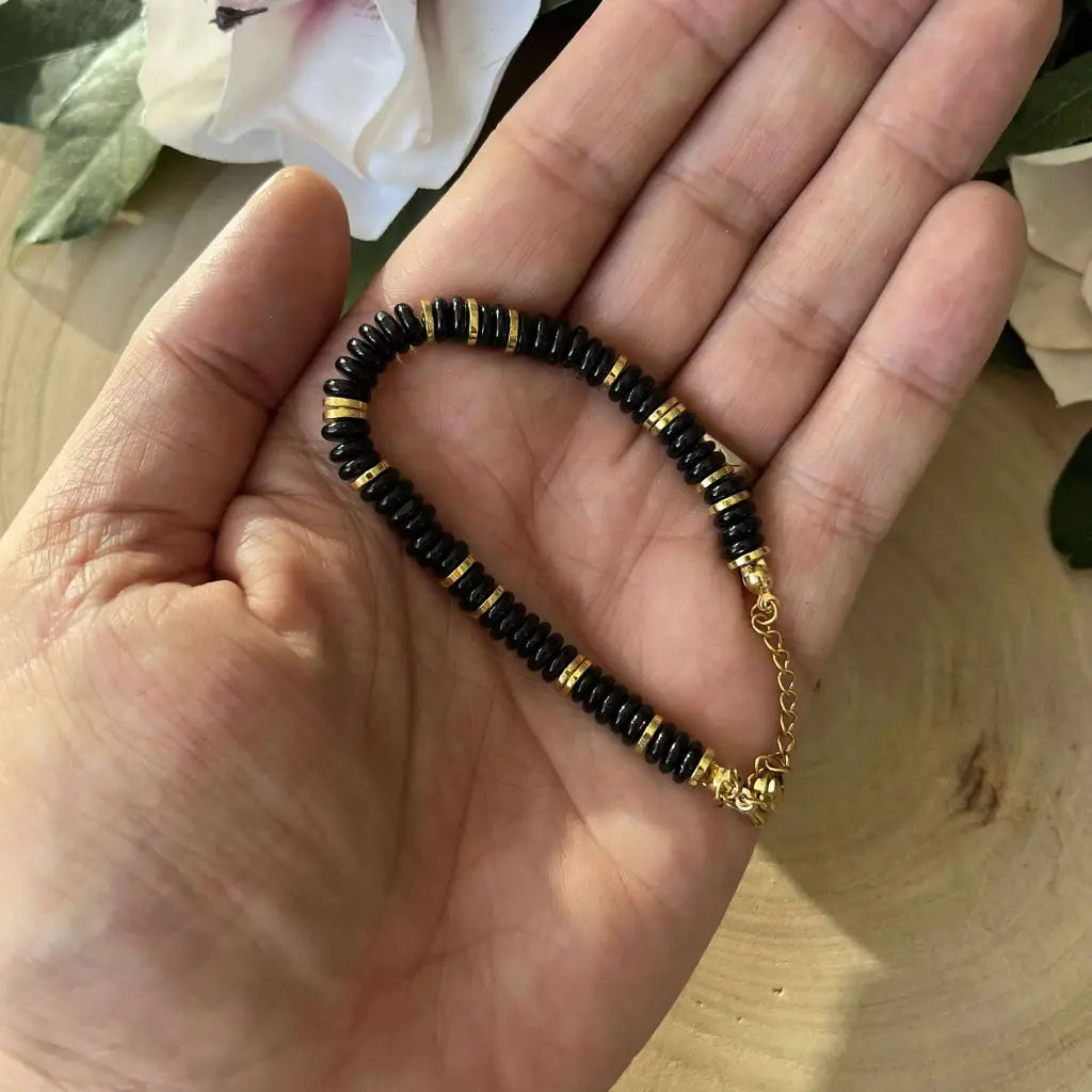 Bracelet Onyx Perles Rondelles 6 mm Réglable - bracelet