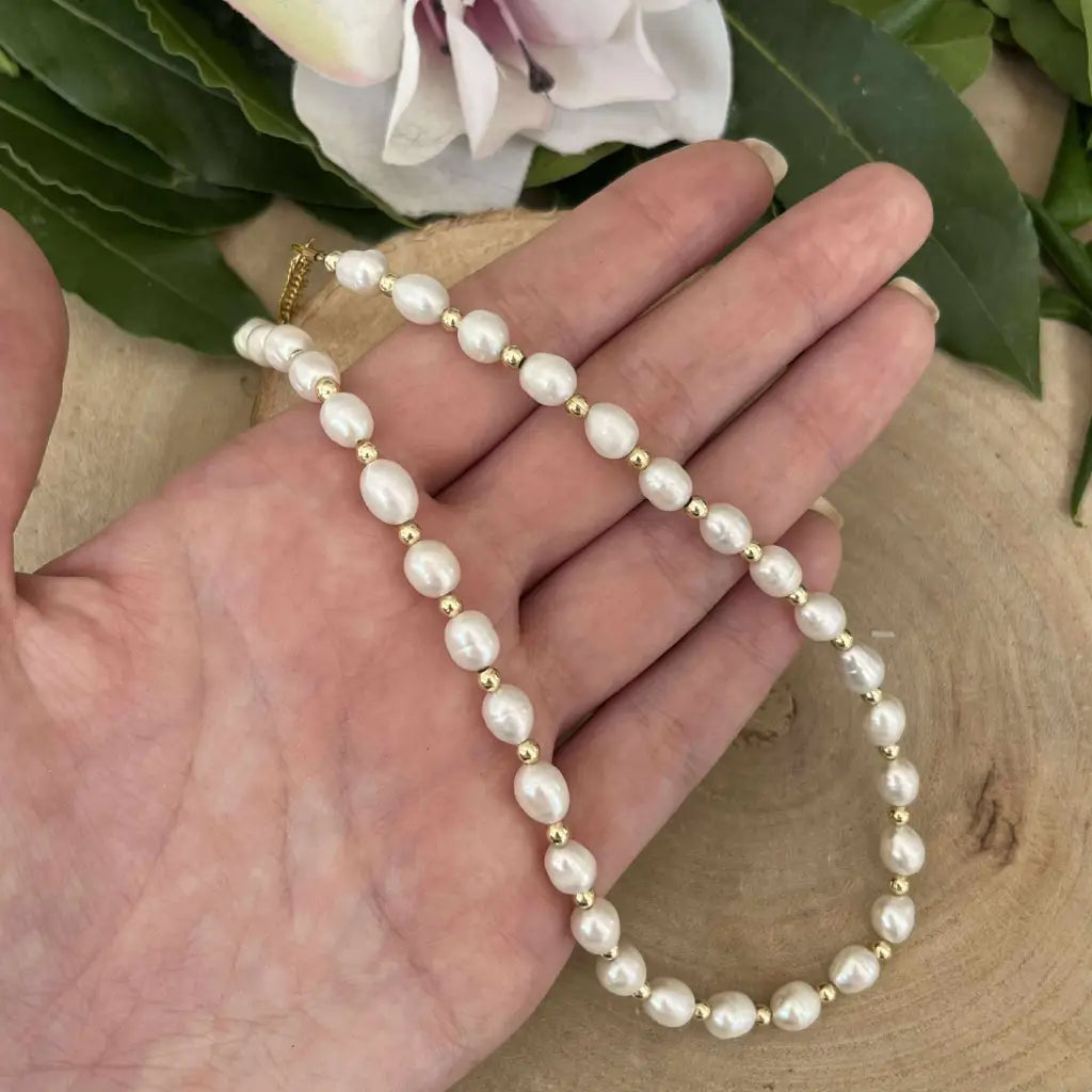 Collier Auréa en Perle d'Eau Douce en acier inoxydable avec perles blanches élégantes