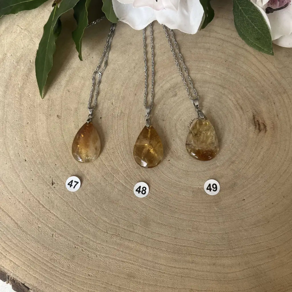 Collier avec Pendentif en pierre Citrine - 47 / Argent