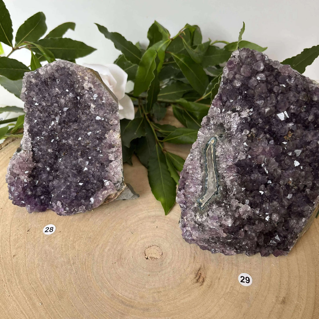 Géode d'améthyste naturelle pour une décoration d'automne