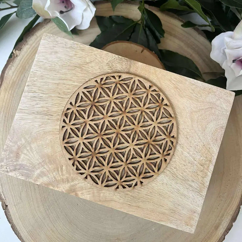 Boîte Bois Unique avec Fleur de Vie - boite en bois unique