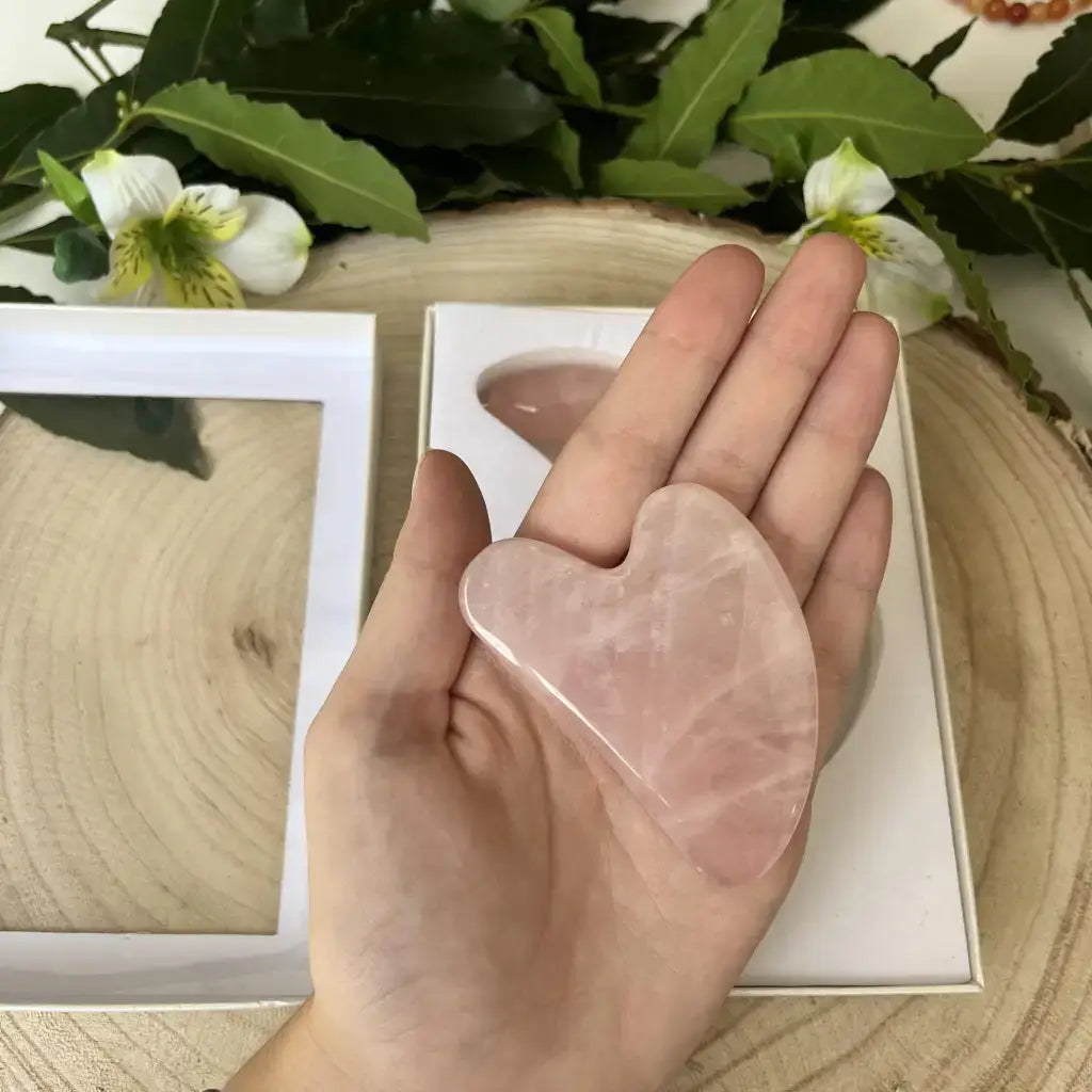 Coffret Gua sha et Rouleau de massage en Quartz rose avec accessoires de soins de la peau