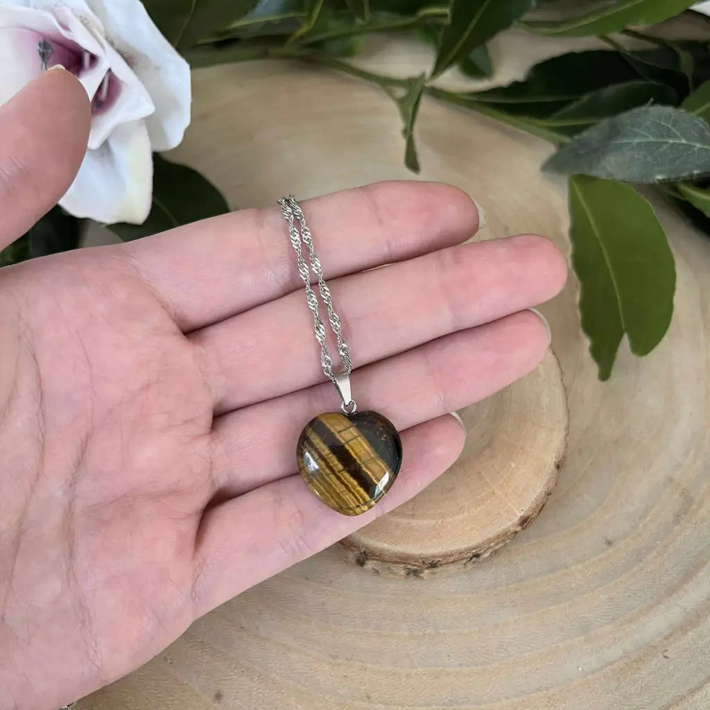 Collier Petit Cœur en Œil de Tigre Naturel – Force