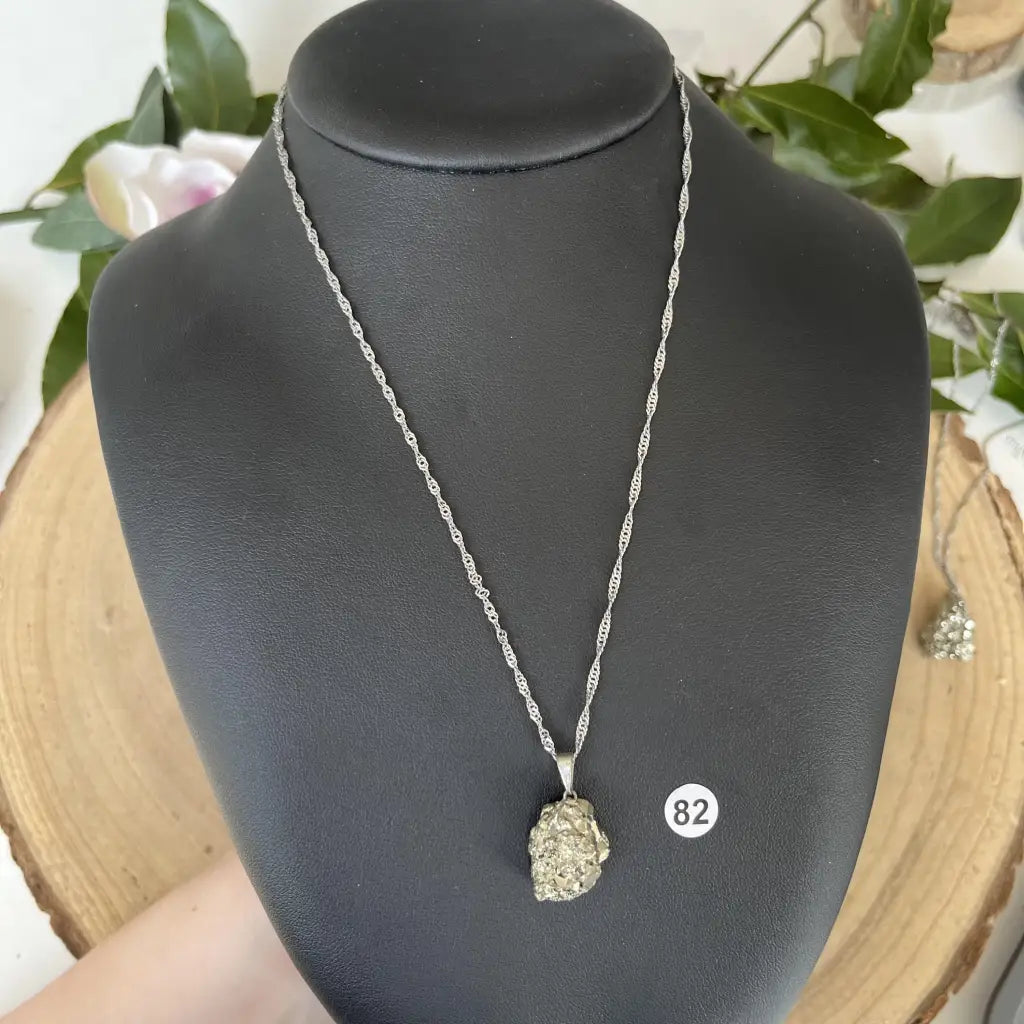 Pendentif Pyrite Brute - 82 - pendentif pyrite brute