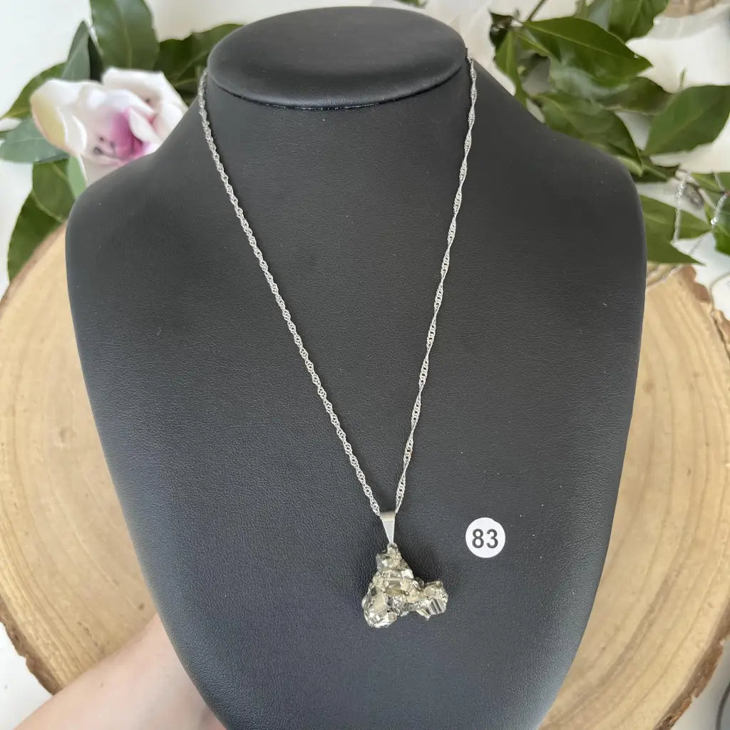 Pendentif Pyrite Brute - 83 - pendentif pyrite brute