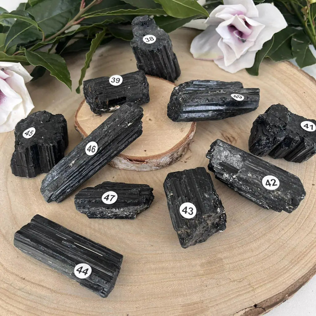 Pierre Brute Tourmaline Noire et Sa Force Naturelle