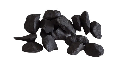 Le Pouvoir des Pierres Noires: Onyx Tourmaline Obsidienne